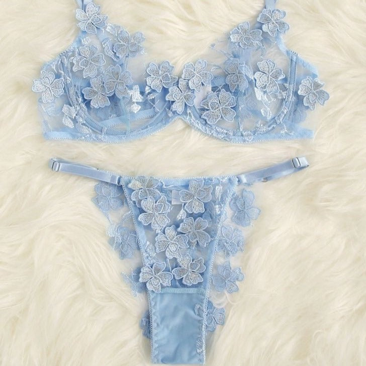 Conjunto de lencería azul cielo con Mariposas – Corsé
